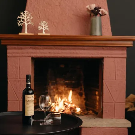 招待所 Chrysiida 卡拉维塔