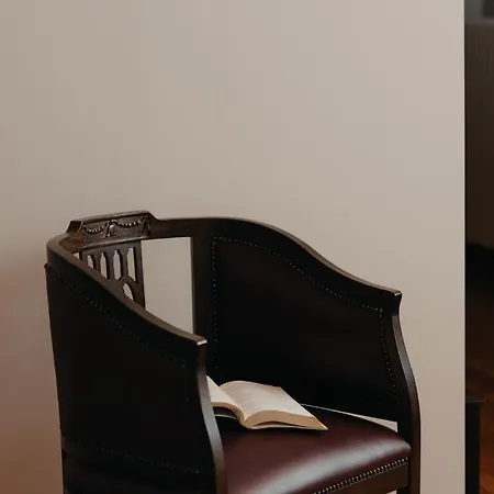 Chrysiida 招待所 卡拉维塔