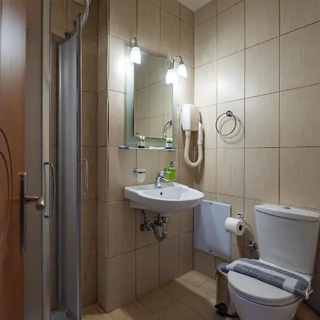 招待所 Chrysiida 卡拉维塔